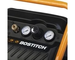 Bostitch RC10SQ-E Compressor - 9,4l - 13,8 Bar 10 Bostitch RC10SQ-E Compressor - 9,4l - 13,8 Bar -Kwaliteit Gereedschapswinkel 247a87c5166c31f713d4e15e2ef4079f