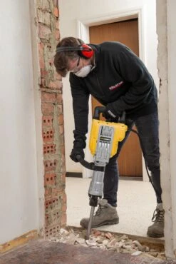 Powerplus POWX11861 HEX Breekhamer In Koffer 1700W - 60J 18 Powerplus POWX11861 HEX Breekhamer In Koffer 1700W - 60J -Kwaliteit Gereedschapswinkel fb90f22cf36605896e22817ec94a6c1f