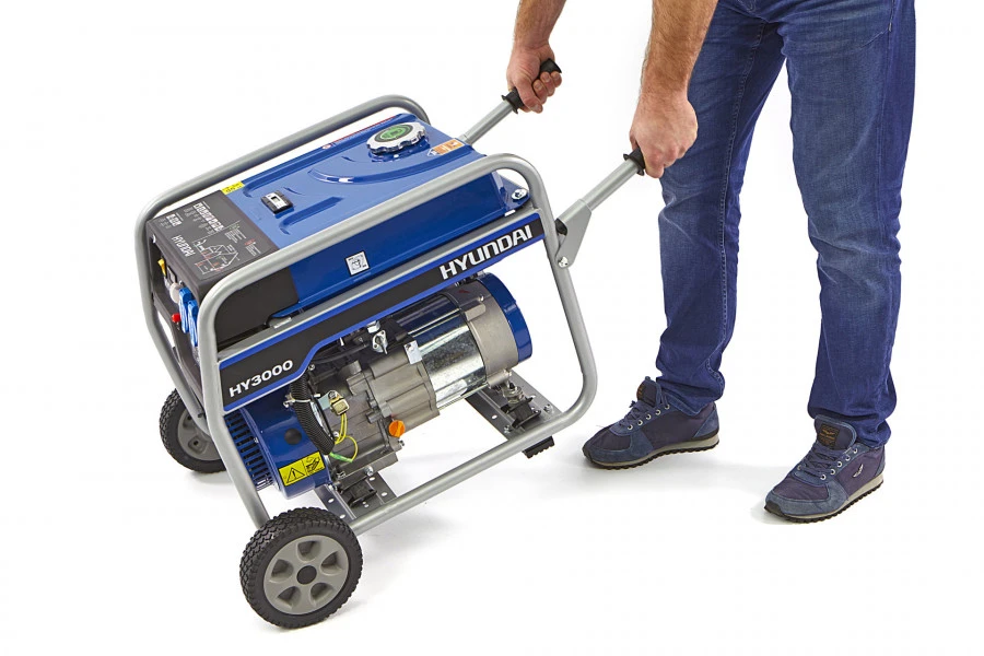 Hyundai 55021FHKD 2600 Watt Generator, Aggregaat Met 200 Cc OHV-Benzinemotor, 230V 8 Hyundai 55021FHKD 2600 Watt Generator, Aggregaat Met 200 Cc OHV-Benzinemotor, 230V - Afbeelding 6